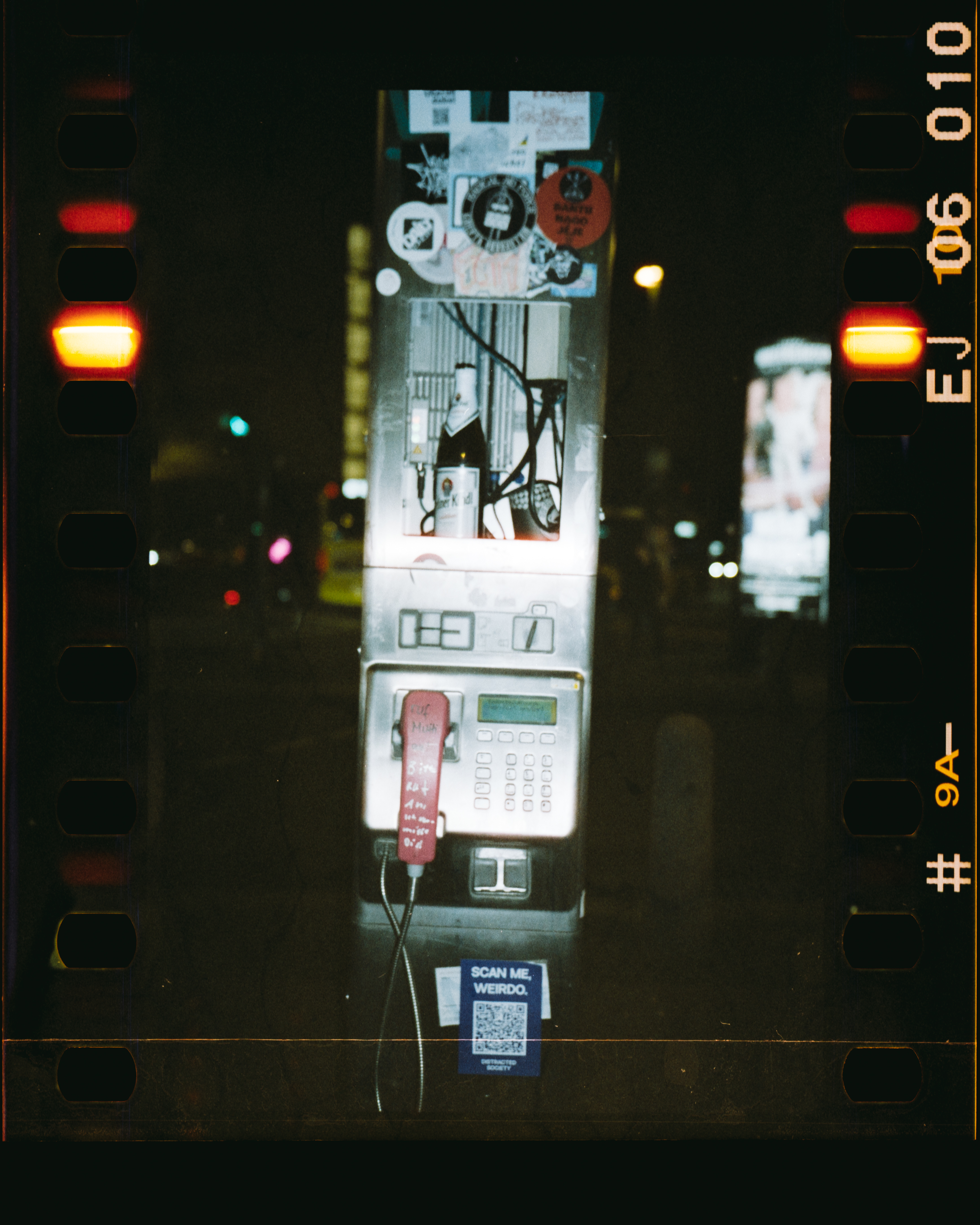 Traum, frame 07 — 35mm night photograph by Erik Lindberg